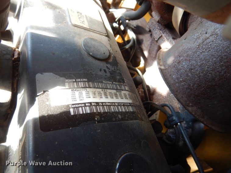 image for item HE9639 Vermeer BC1500  wood chipper