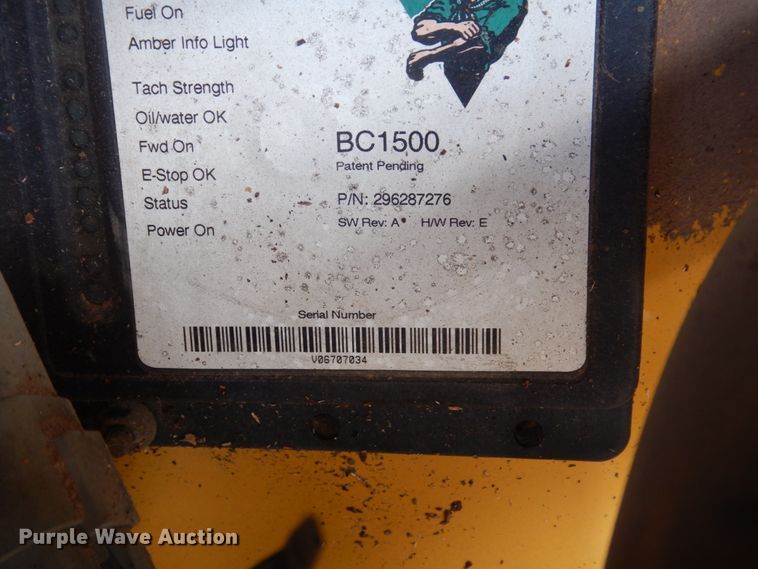 image for item HE9639 Vermeer BC1500  wood chipper