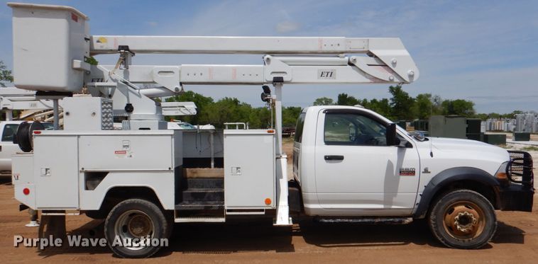 image for item HL9399 2011 Dodge Ram 5500  bucket truck