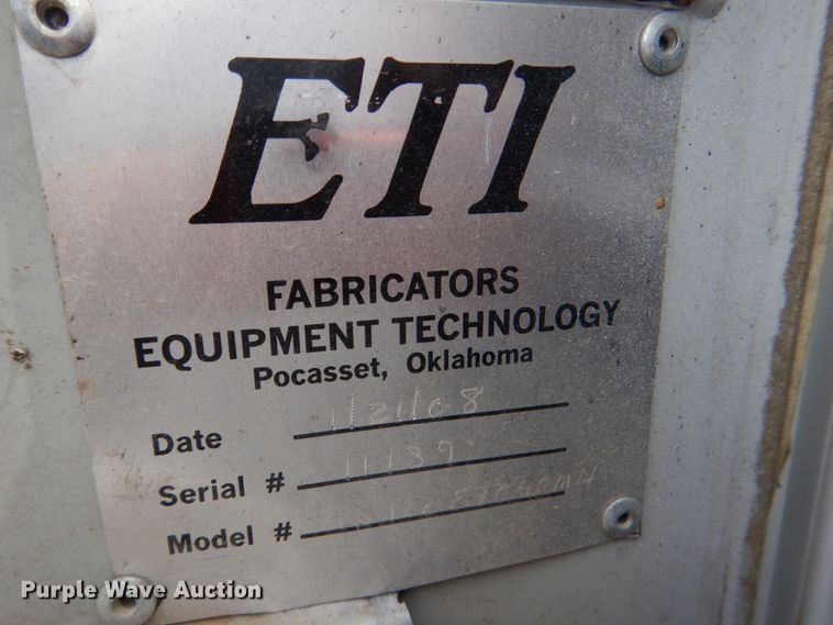 image for item HL9399 2011 Dodge Ram 5500  bucket truck