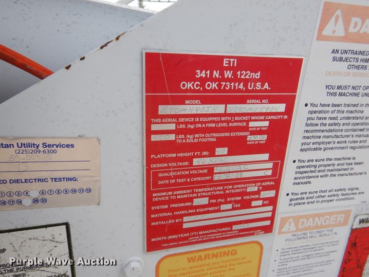 image for item HL9399 2011 Dodge Ram 5500  bucket truck