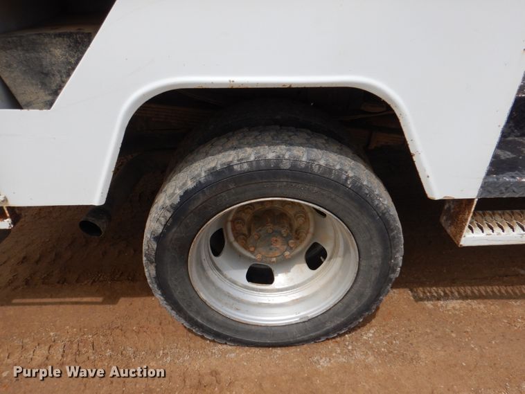 image for item HL9399 2011 Dodge Ram 5500  bucket truck