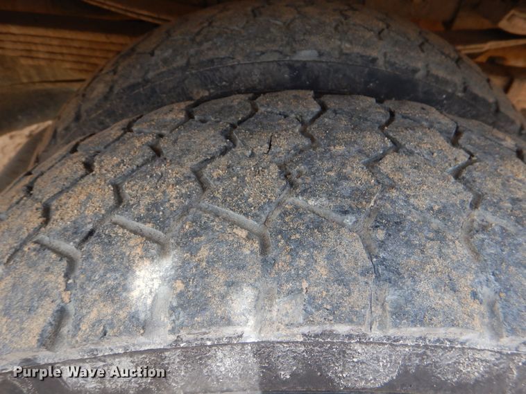 image for item HL9399 2011 Dodge Ram 5500  bucket truck