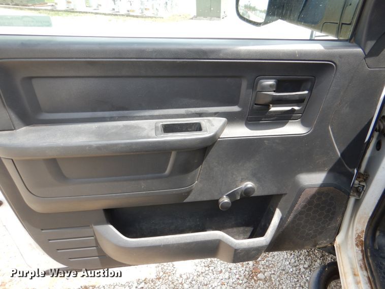 image for item HL9401 2012 Dodge Ram 5500  bucket truck