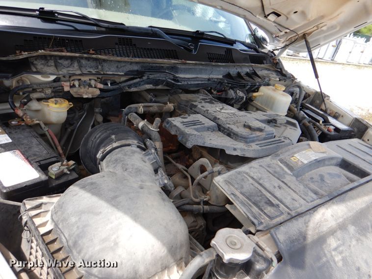 image for item HL9401 2012 Dodge Ram 5500  bucket truck