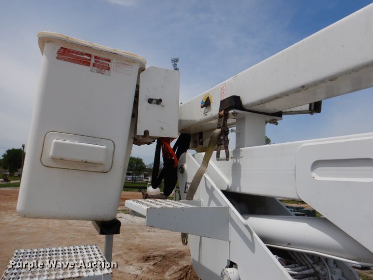 image for item HL9401 2012 Dodge Ram 5500  bucket truck