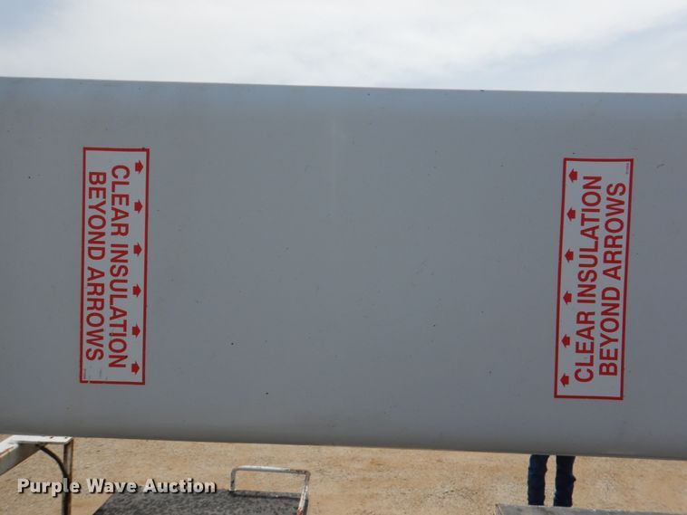 image for item HL9401 2012 Dodge Ram 5500  bucket truck