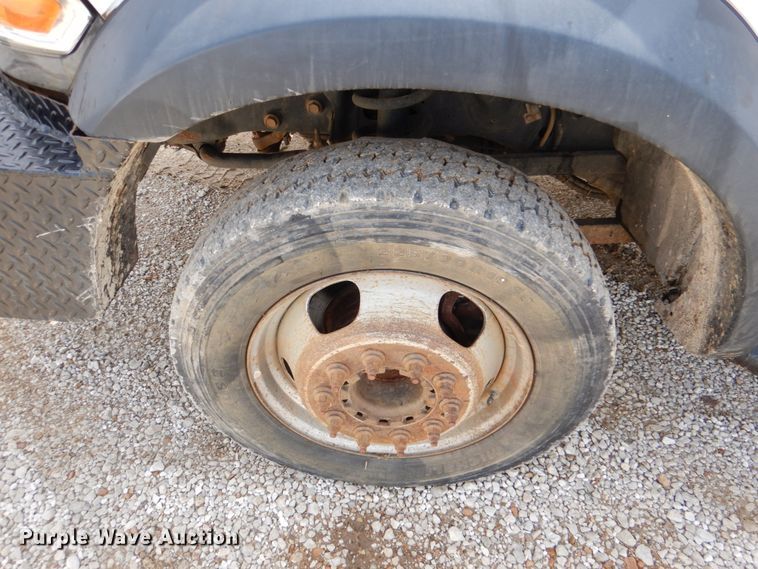 image for item HL9401 2012 Dodge Ram 5500  bucket truck