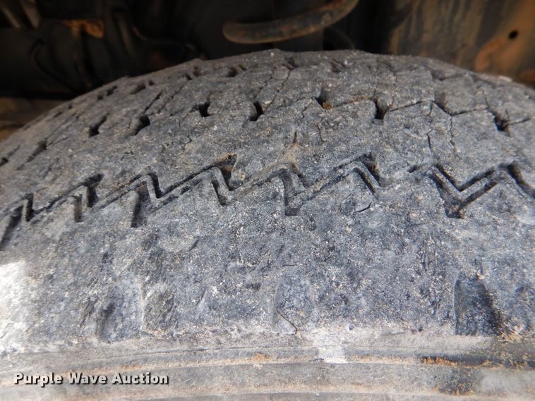 image for item HL9401 2012 Dodge Ram 5500  bucket truck