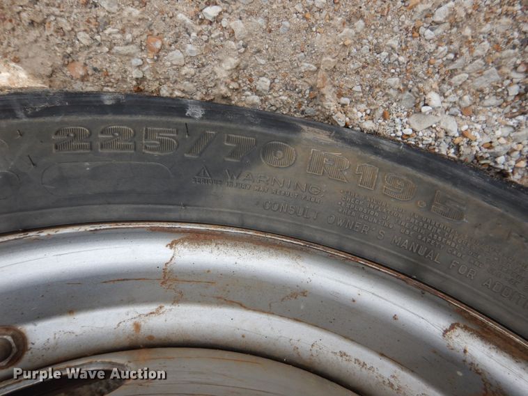 image for item HL9401 2012 Dodge Ram 5500  bucket truck