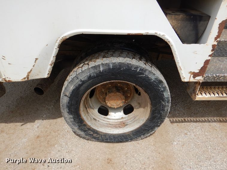 image for item HL9401 2012 Dodge Ram 5500  bucket truck