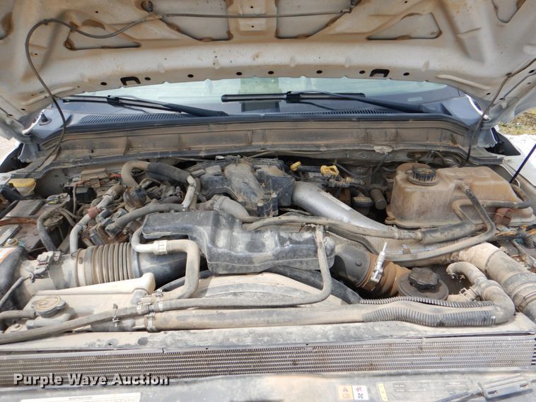 image for item HL9402 2013 Ford F550  bucket truck