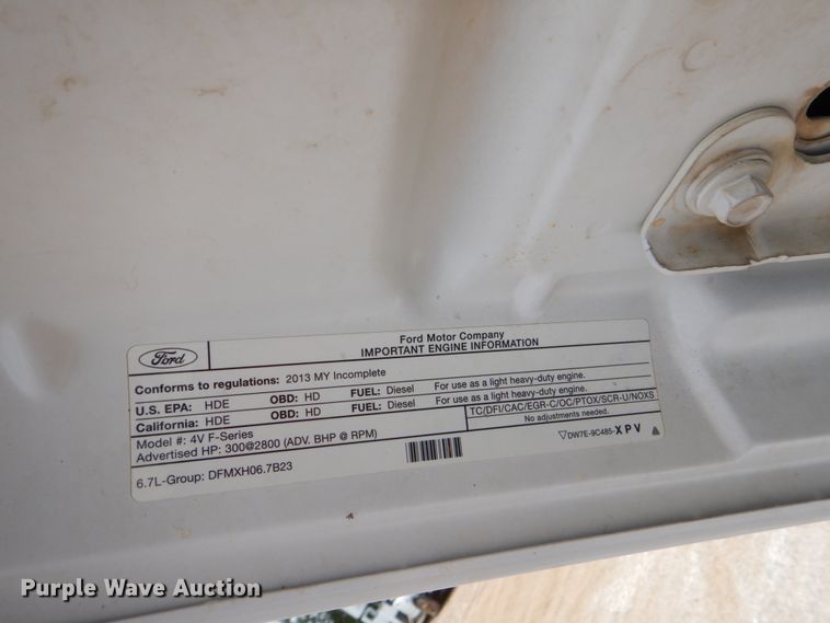 image for item HL9402 2013 Ford F550  bucket truck