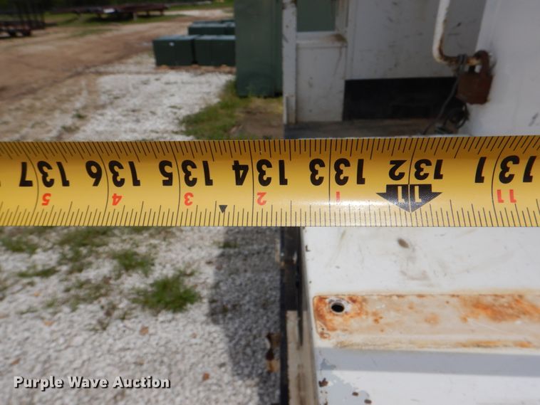 image for item HL9402 2013 Ford F550  bucket truck