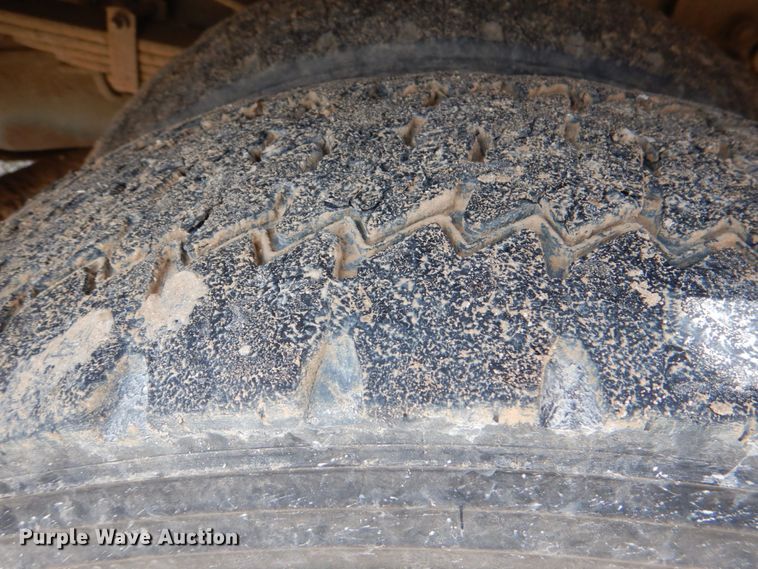 image for item HL9402 2013 Ford F550  bucket truck