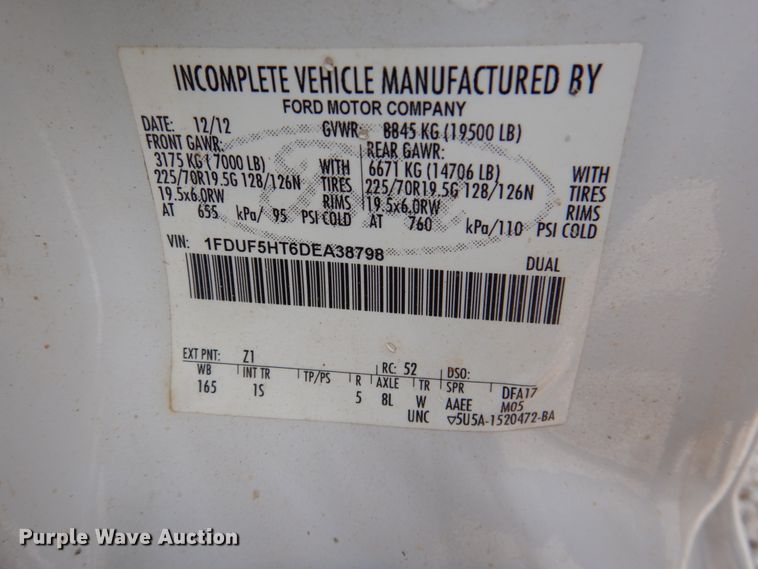 image for item HL9402 2013 Ford F550  bucket truck