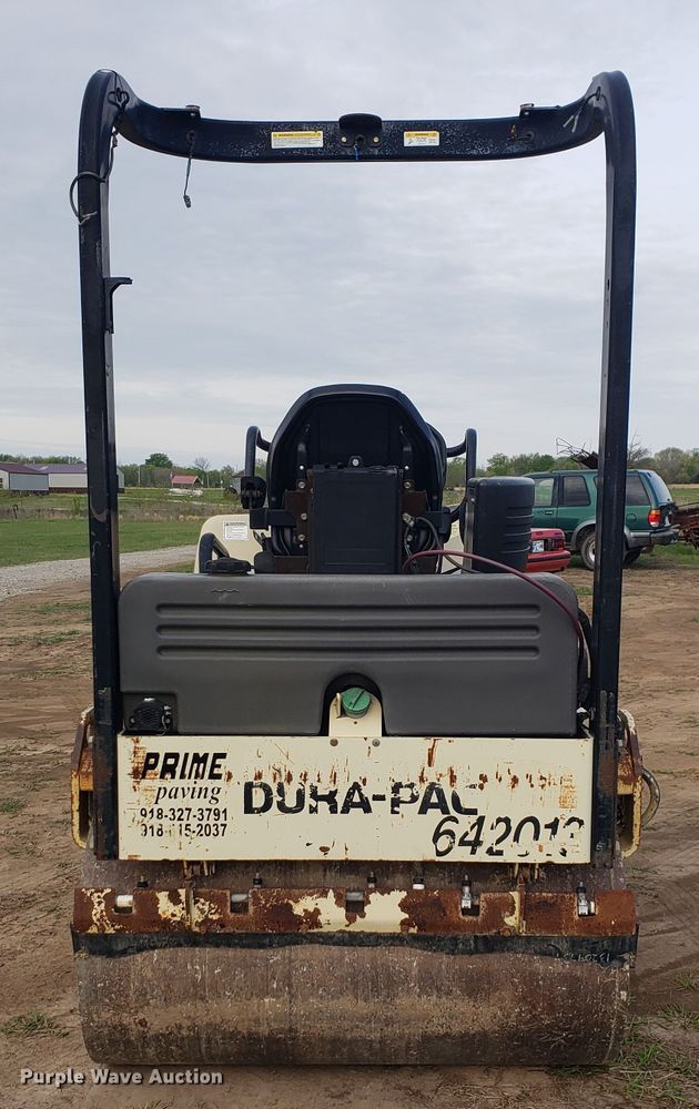 image for item HO9388 2006 Ingersoll Rand DD-30 Dura-Pac  double drum vibratory roller