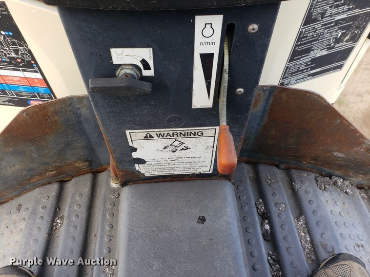 image for item HO9388 2006 Ingersoll Rand DD-30 Dura-Pac  double drum vibratory roller