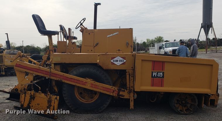 image for item HO9392 1980 Blaw Knox PF115  paver