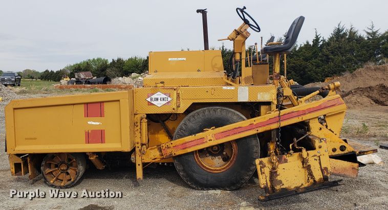 image for item HO9392 1980 Blaw Knox PF115  paver