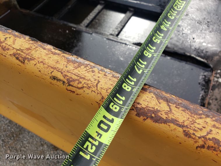 image for item HO9392 1980 Blaw Knox PF115  paver