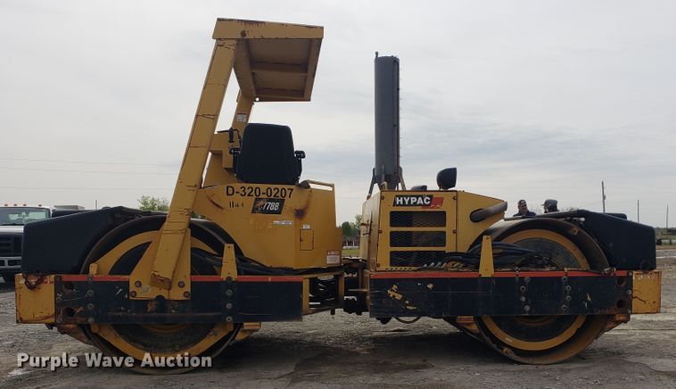 image for item HO9394 Hypac C778B  double drum vibratory roller