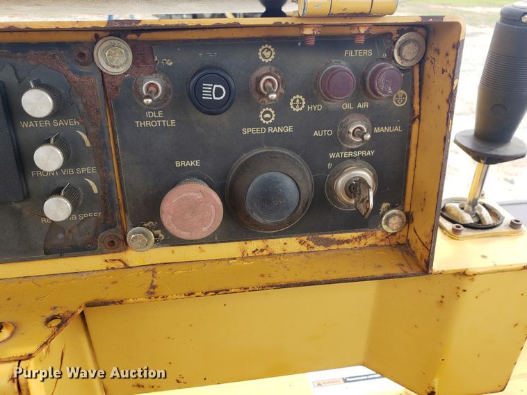 image for item HO9394 Hypac C778B  double drum vibratory roller