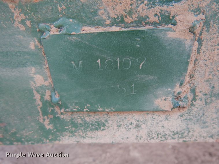 image for item HR9102 Fuel tank trailer