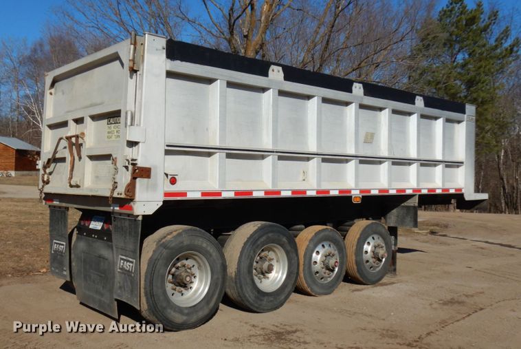image for item HR9148 2000 East end dump trailer