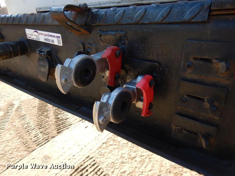 image for item HR9148 2000 East end dump trailer