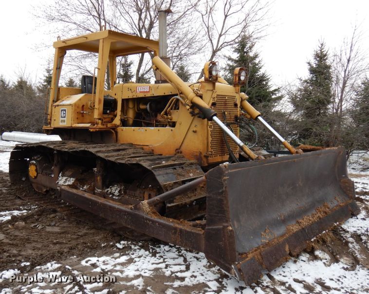 image for item HR9192 Caterpillar D6D  dozer
