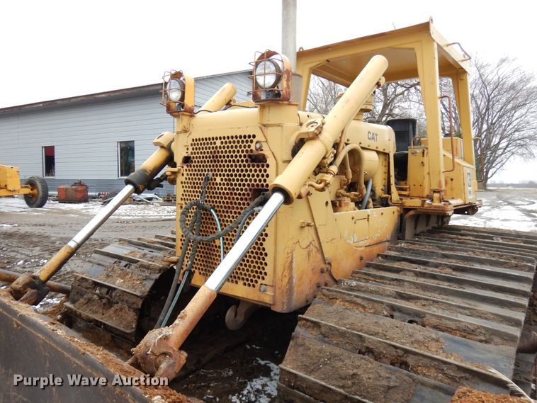 image for item HR9192 Caterpillar D6D  dozer