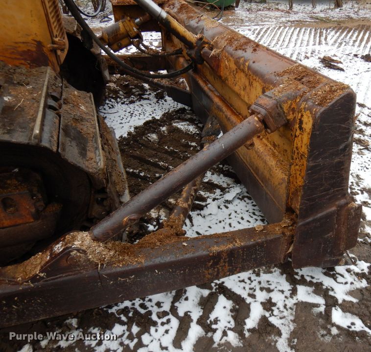 image for item HR9192 Caterpillar D6D  dozer