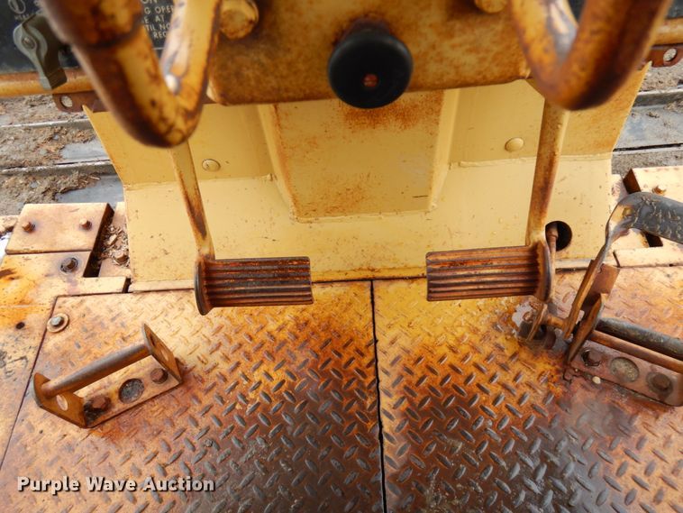 image for item HR9192 Caterpillar D6D  dozer