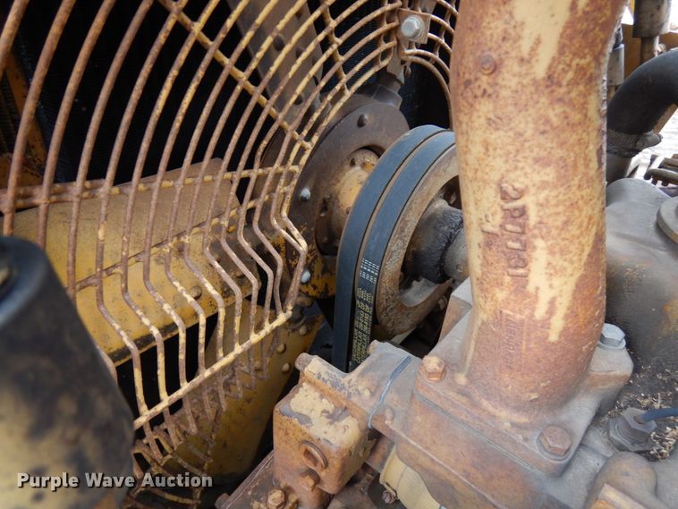 image for item HR9192 Caterpillar D6D  dozer