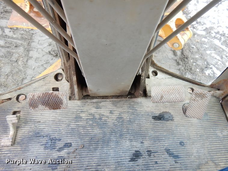 image for item HR9193 1990 John Deere 670B  motor grader