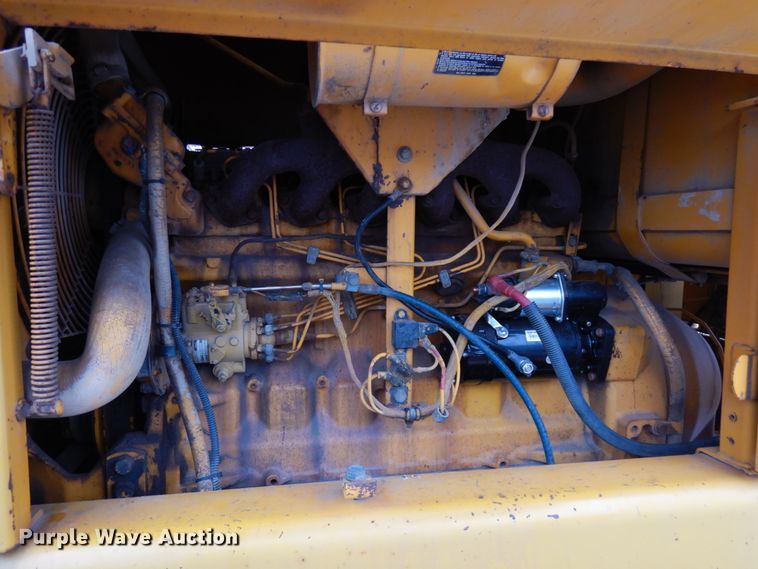 image for item HR9193 1990 John Deere 670B  motor grader