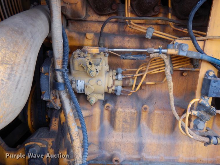 image for item HR9193 1990 John Deere 670B  motor grader