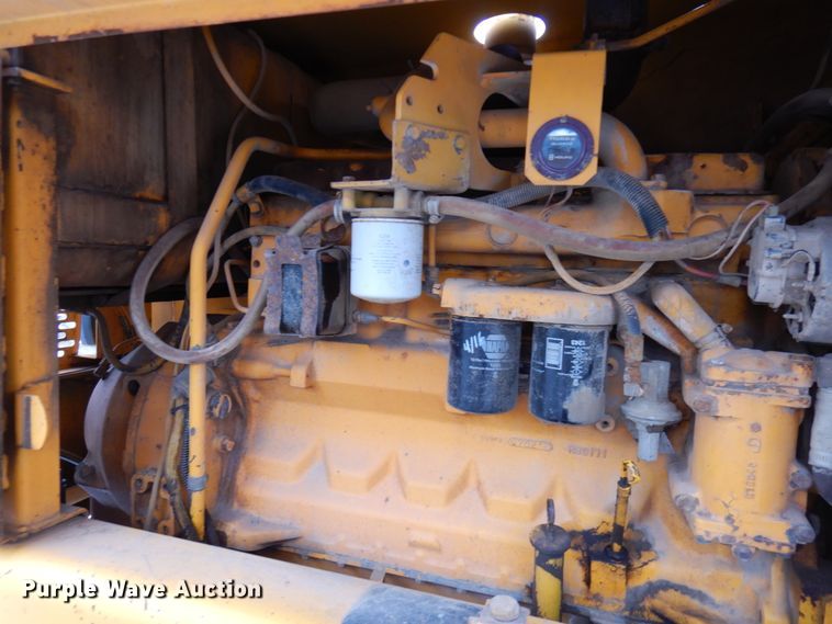 image for item HR9193 1990 John Deere 670B  motor grader