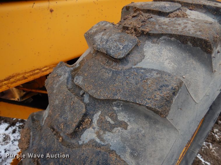 image for item HR9193 1990 John Deere 670B  motor grader