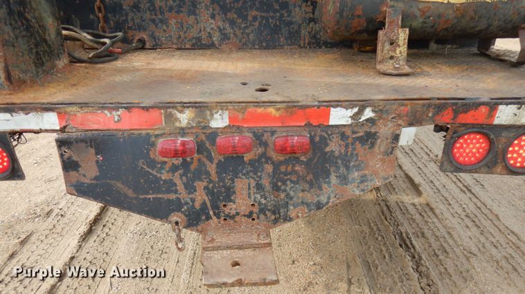 image for item HR9202 1978 Peterbilt 359  utility / service truck