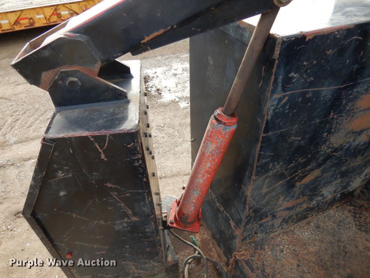 image for item HR9202 1978 Peterbilt 359  utility / service truck