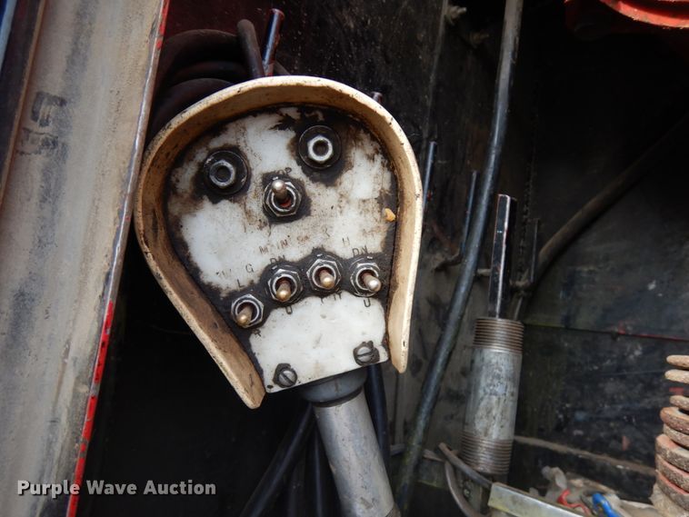 image for item HR9202 1978 Peterbilt 359  utility / service truck