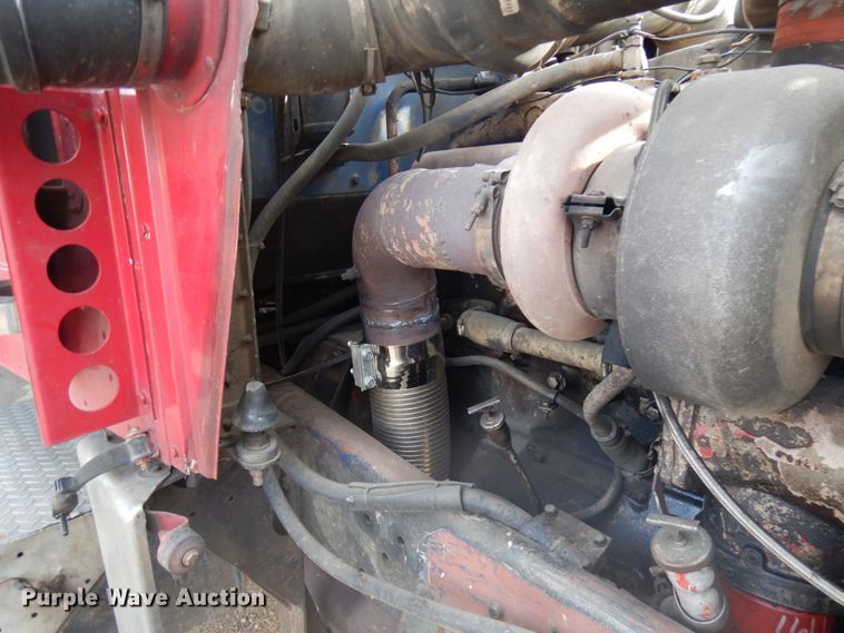 image for item HR9202 1978 Peterbilt 359  utility / service truck