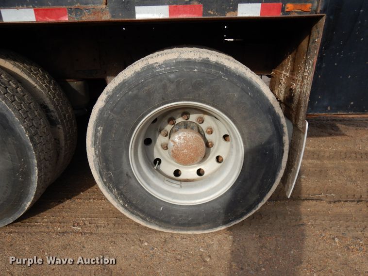 image for item HR9202 1978 Peterbilt 359  utility / service truck