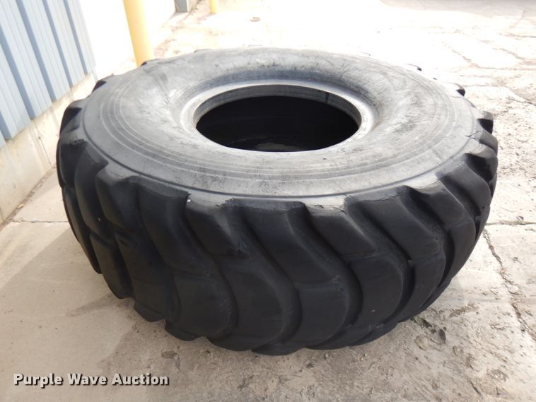 image for item HR9208 Caterpillar 631C scraper parts