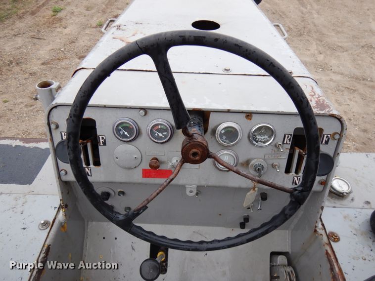 image for item HR9214 Hyster C530A  pneumatic roller