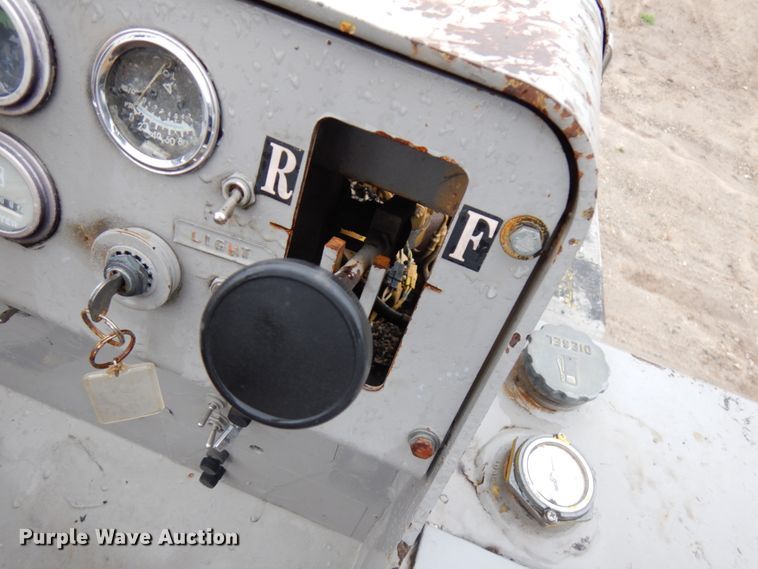 image for item HR9214 Hyster C530A  pneumatic roller