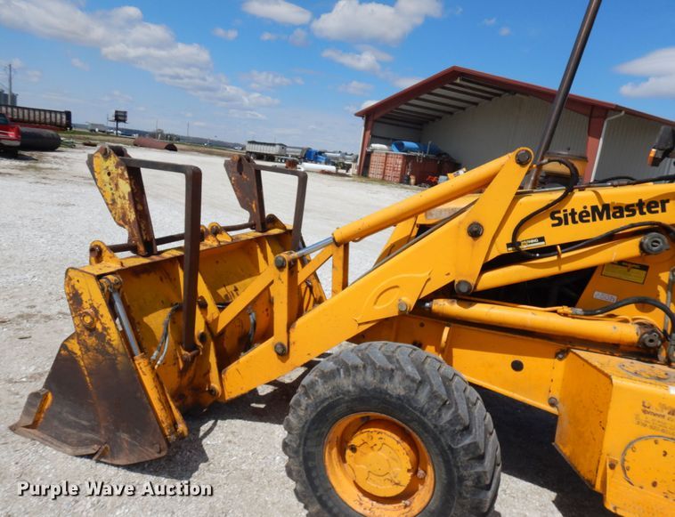 image for item HR9233 1994 JCB 214  backhoe