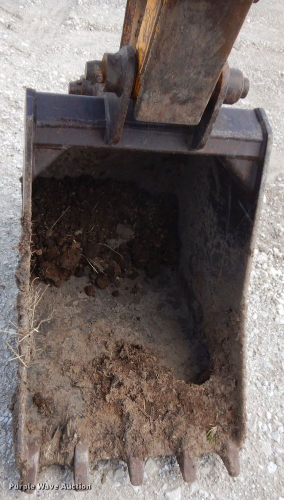 image for item HR9233 1994 JCB 214  backhoe